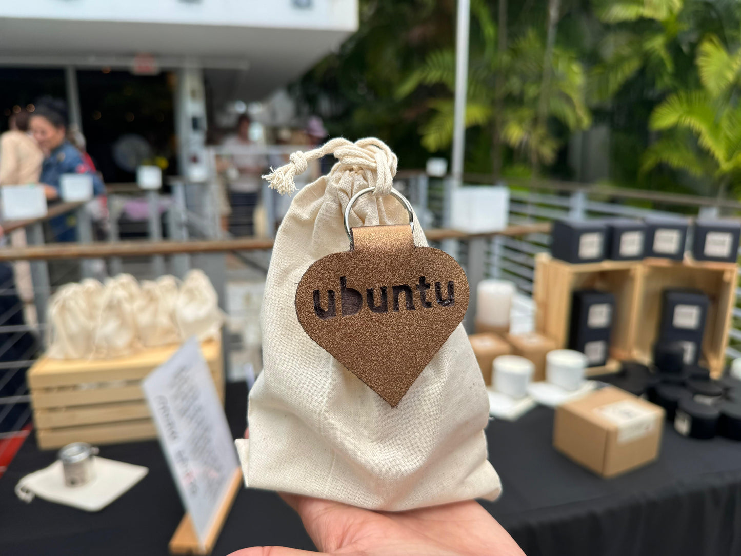 Ubuntu Flame Candle