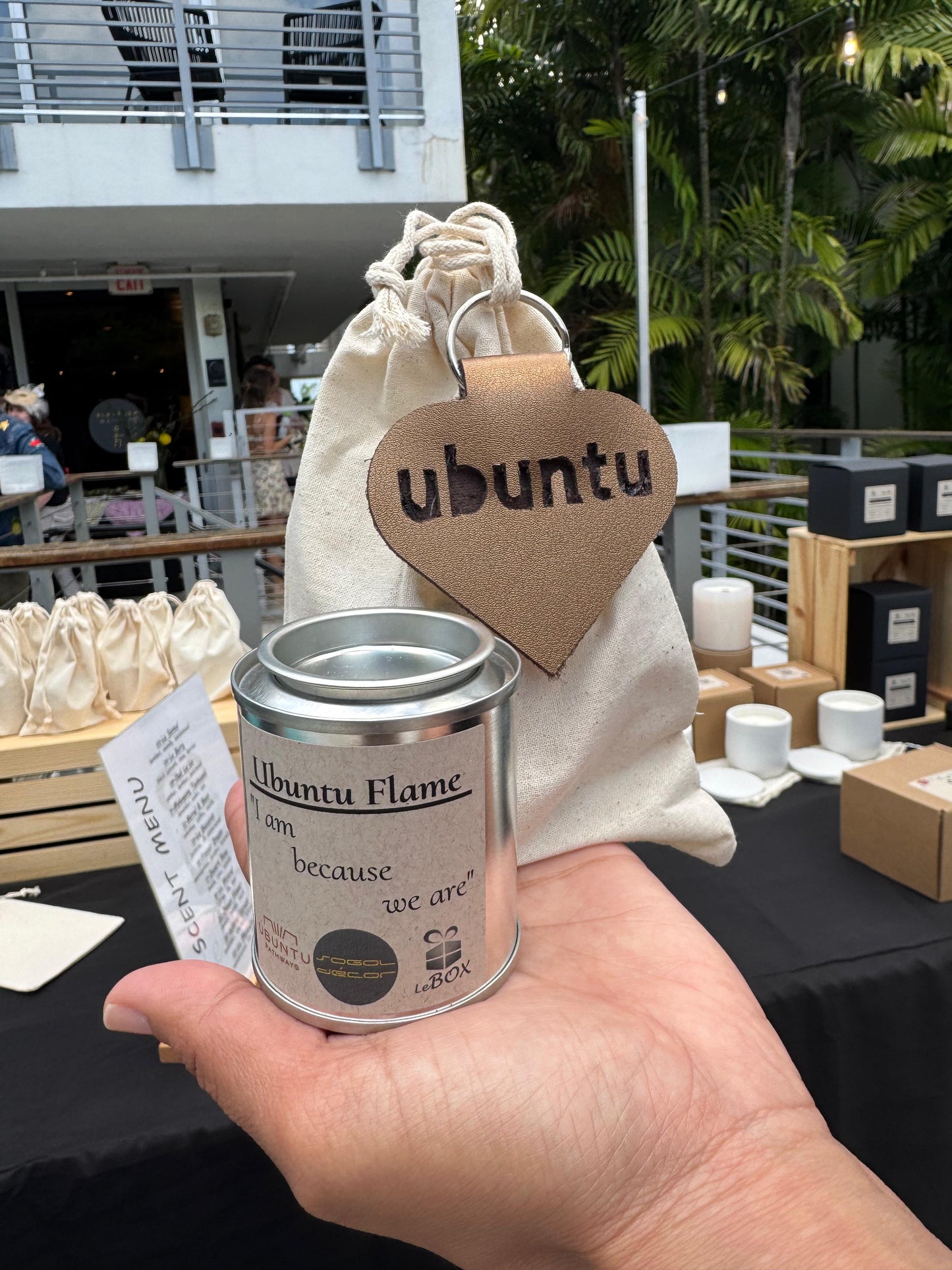 Ubuntu Flame Candle